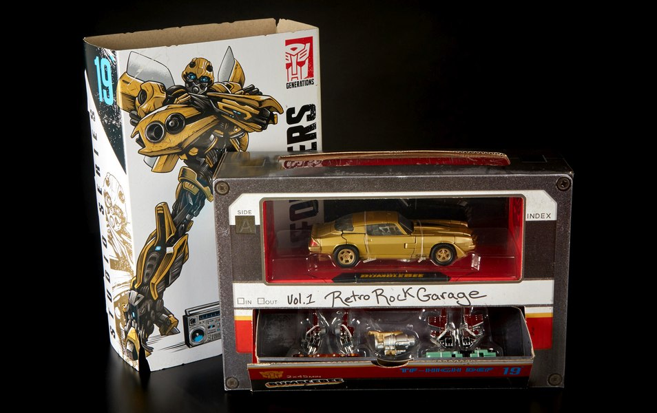 SDCC 2018   First Transformers Exclusive Revealed It's A Bumblebee  (1 of 3)